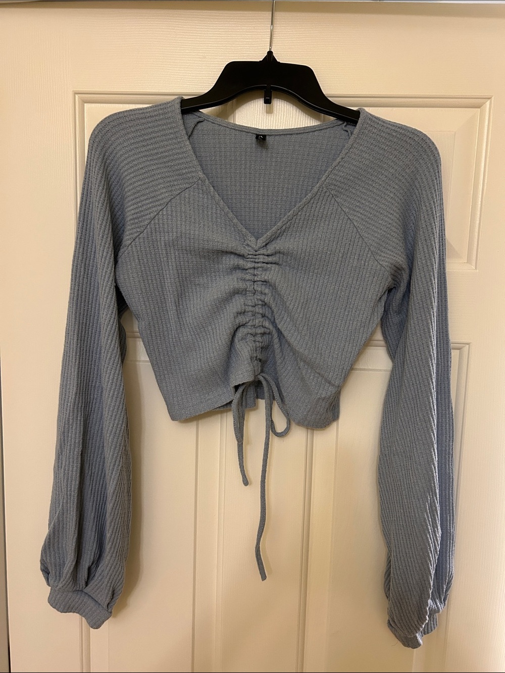 Zaful Dusty Blue Ruched V-Neck Cropped Sweatshirt